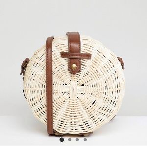 Straw crossbody bag, brand new !!!